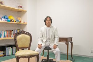 なぜ脳外科医師の私がエネルギー治療をするようになったのか?  (第1回)愛せる母・白石俊隆